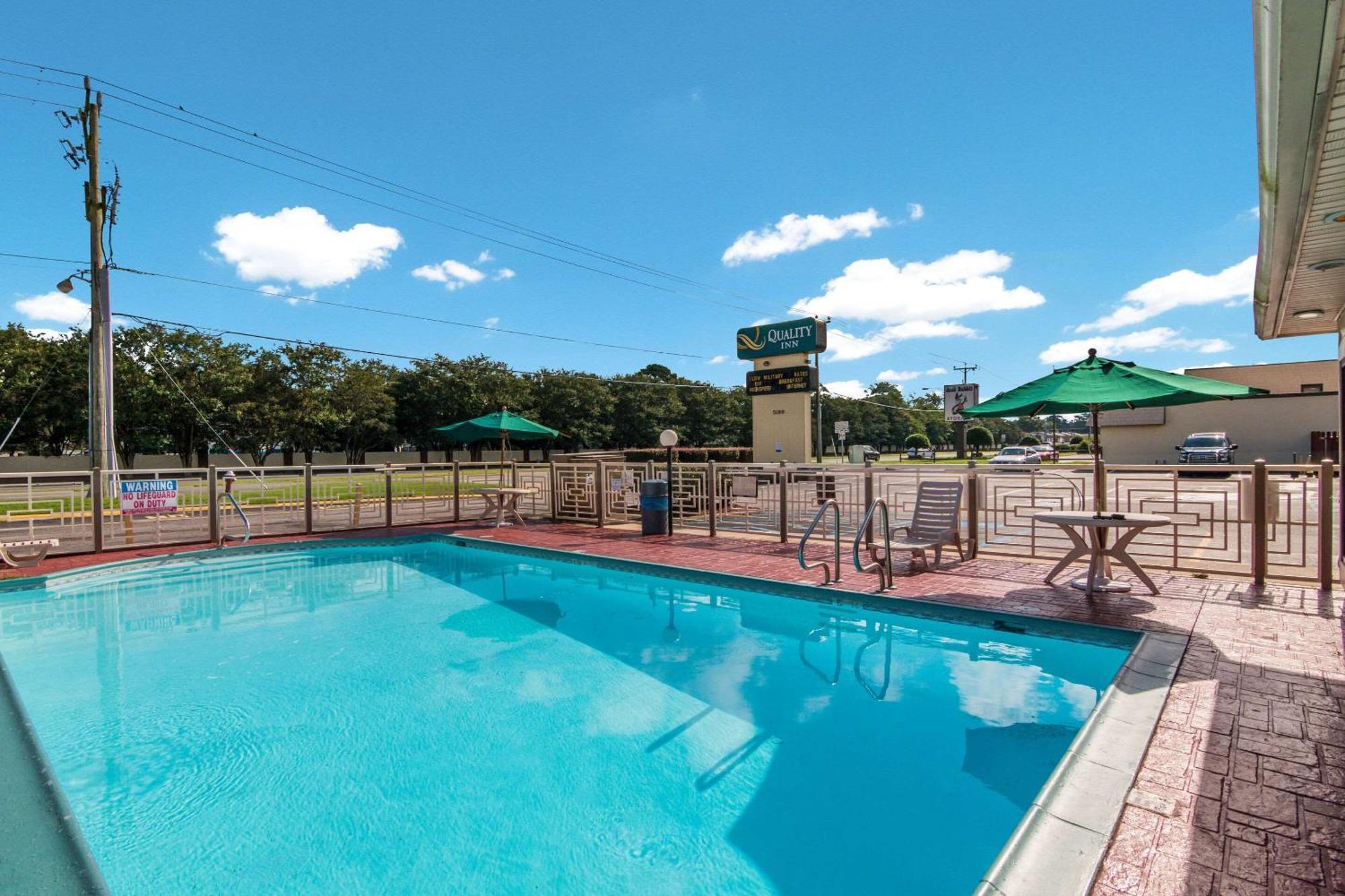 Quality Inn Little Creek Вирджиния Бийч Екстериор снимка