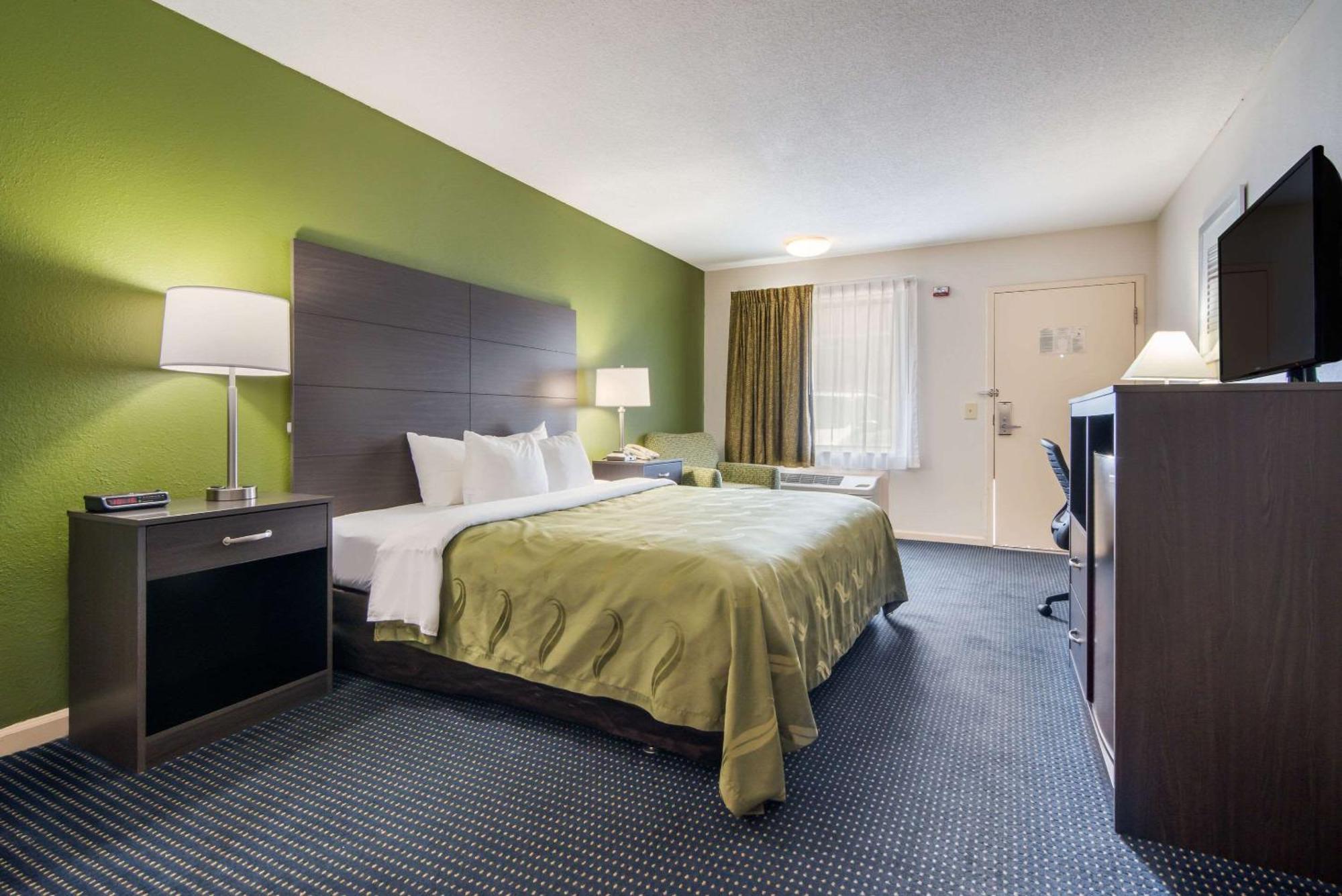 Quality Inn Little Creek Вирджиния Бийч Екстериор снимка