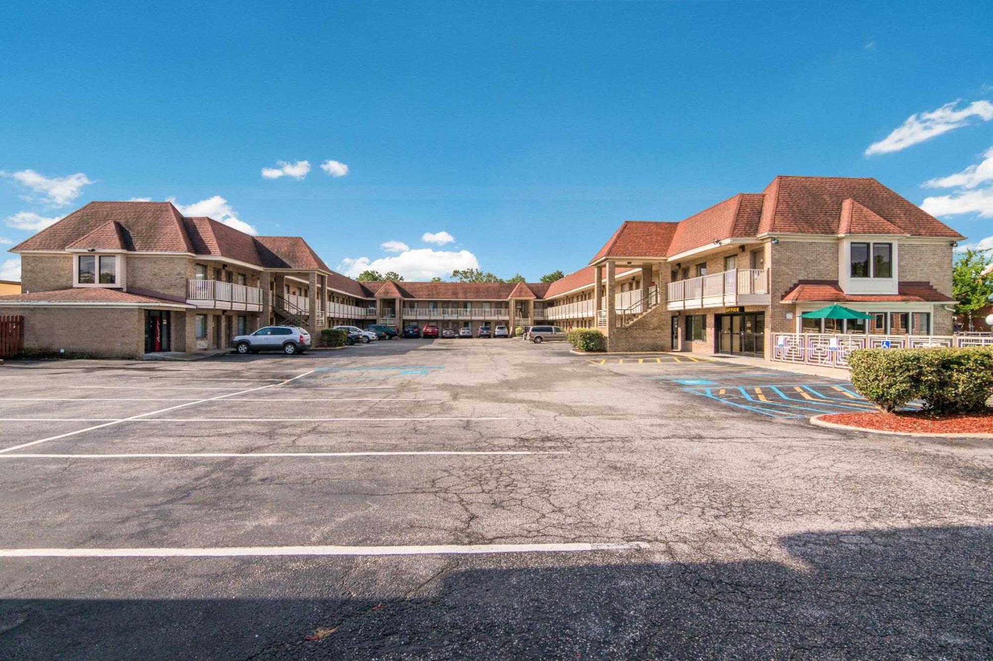Quality Inn Little Creek Вирджиния Бийч Екстериор снимка