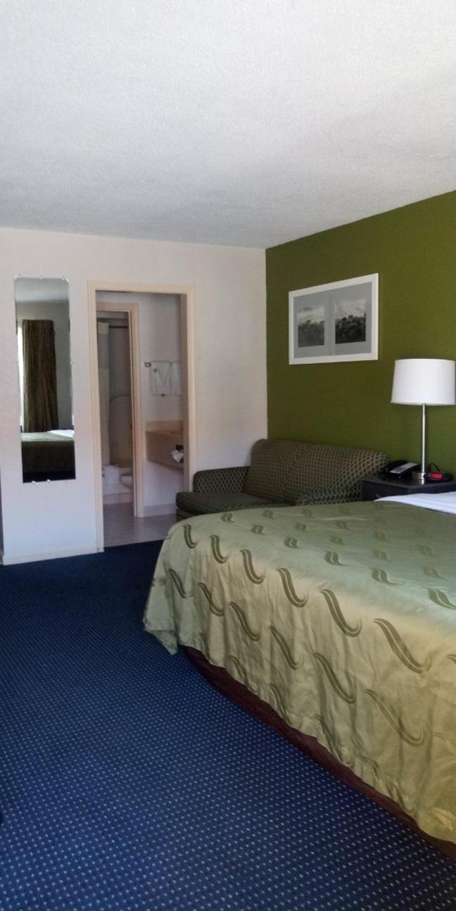 Quality Inn Little Creek Вирджиния Бийч Екстериор снимка
